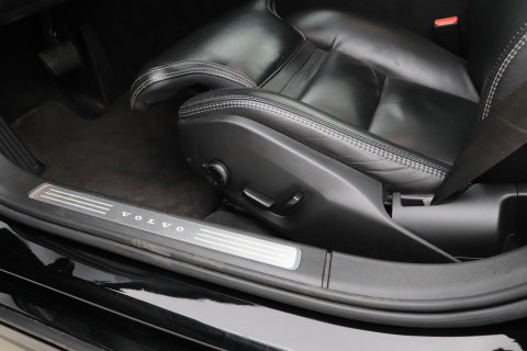 Volvo V90 2.0 T8 AWD Inscription | ACC | Trekhaak | Panoramadak | Head-Up | Camera | Keyless | Memory | Getint Glas
