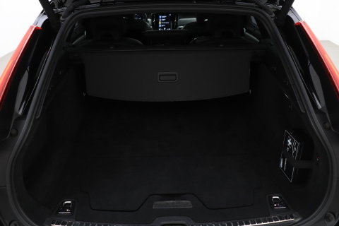 Volvo V90 2.0 T8 AWD Inscription | ACC | Trekhaak | Panoramadak | Head-Up | Camera | Keyless | Memory | Getint Glas
