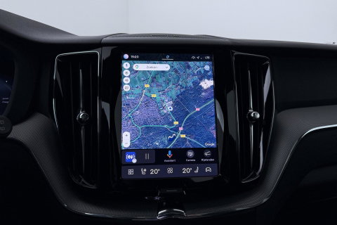 Volvo XC60 T6 Plug-in hybrid Plus Black Edition | ACC | Panoramadak | 360° Camera | Harman/Kardon | Memory | Stoel+Stuurverwarming | 21 inch