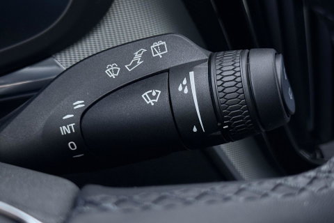 Volvo XC60 T6 Plug-in hybrid Plus Black Edition | ACC | Panoramadak | 360° Camera | Harman/Kardon | Memory | Stoel+Stuurverwarming | 21 inch