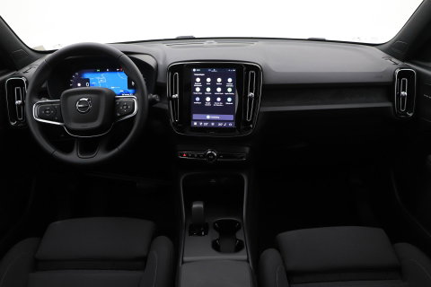 Volvo EX40 Single Motor Extended Range Plus Black Ed. 82 kWh | ACC | Panoramadak | 360° Camera | Harman/Kardon | BLIS | 20 Inch