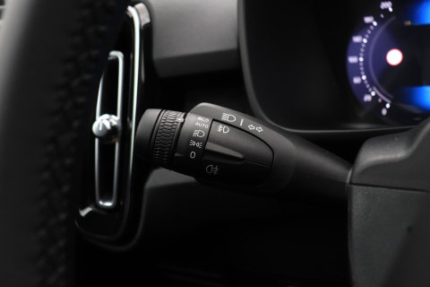 Volvo EX40 Single Motor Extended Range Plus Black Ed. 82 kWh | ACC | Panoramadak | 360° Camera | Harman/Kardon | BLIS | 20 Inch