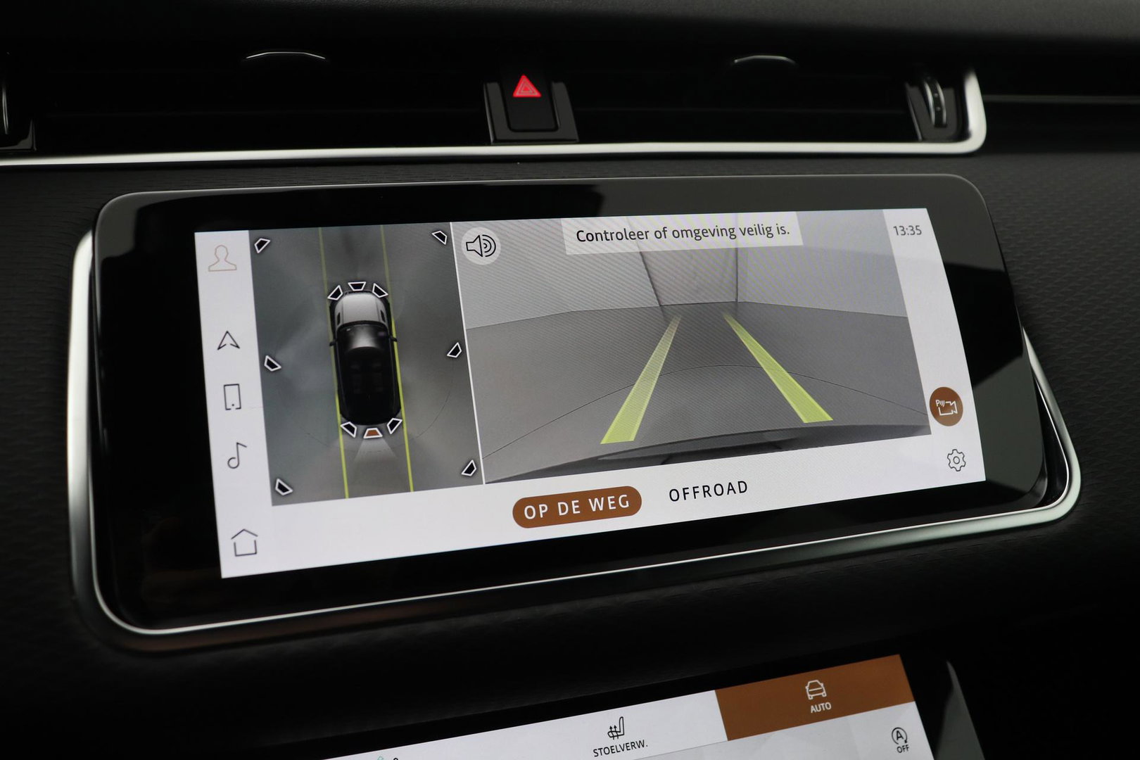 Land Rover Range Rover Evoque P300e AWD S | 360° Camera | Vol-Leder | Stoelverwarming | Getint Glas