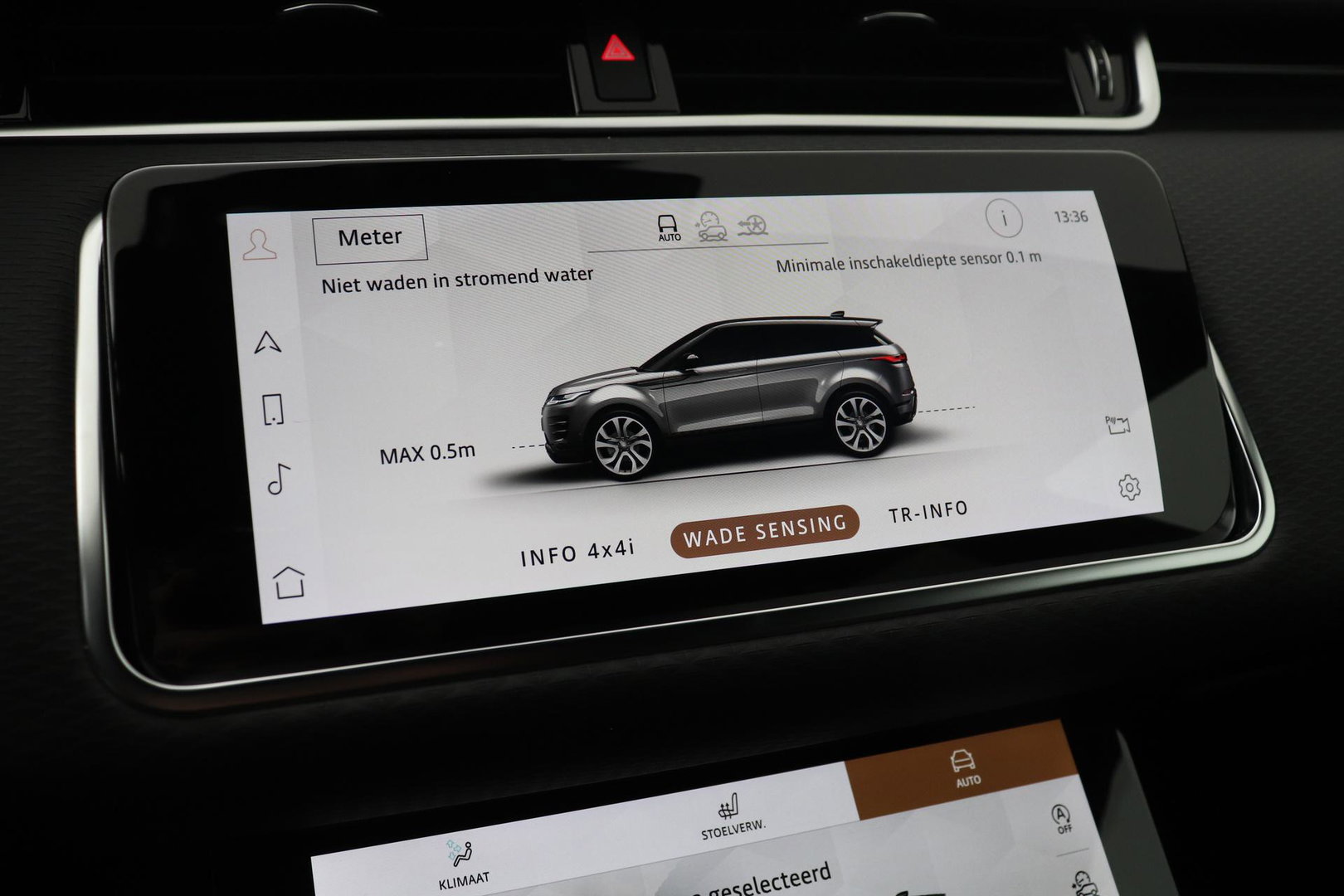 Land Rover Range Rover Evoque P300e AWD S | 360° Camera | Vol-Leder | Stoelverwarming | Getint Glas