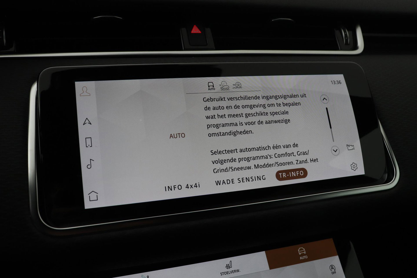 Land Rover Range Rover Evoque P300e AWD S | 360° Camera | Vol-Leder | Stoelverwarming | Getint Glas