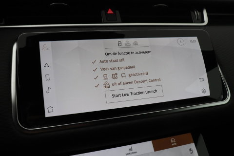 Land Rover Range Rover Evoque P300e AWD S | 360° Camera | Vol-Leder | Stoelverwarming | Getint Glas