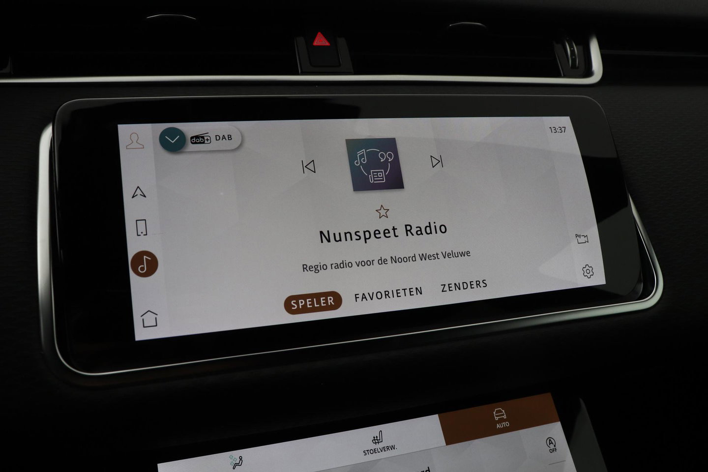 Land Rover Range Rover Evoque P300e AWD S | 360° Camera | Vol-Leder | Stoelverwarming | Getint Glas