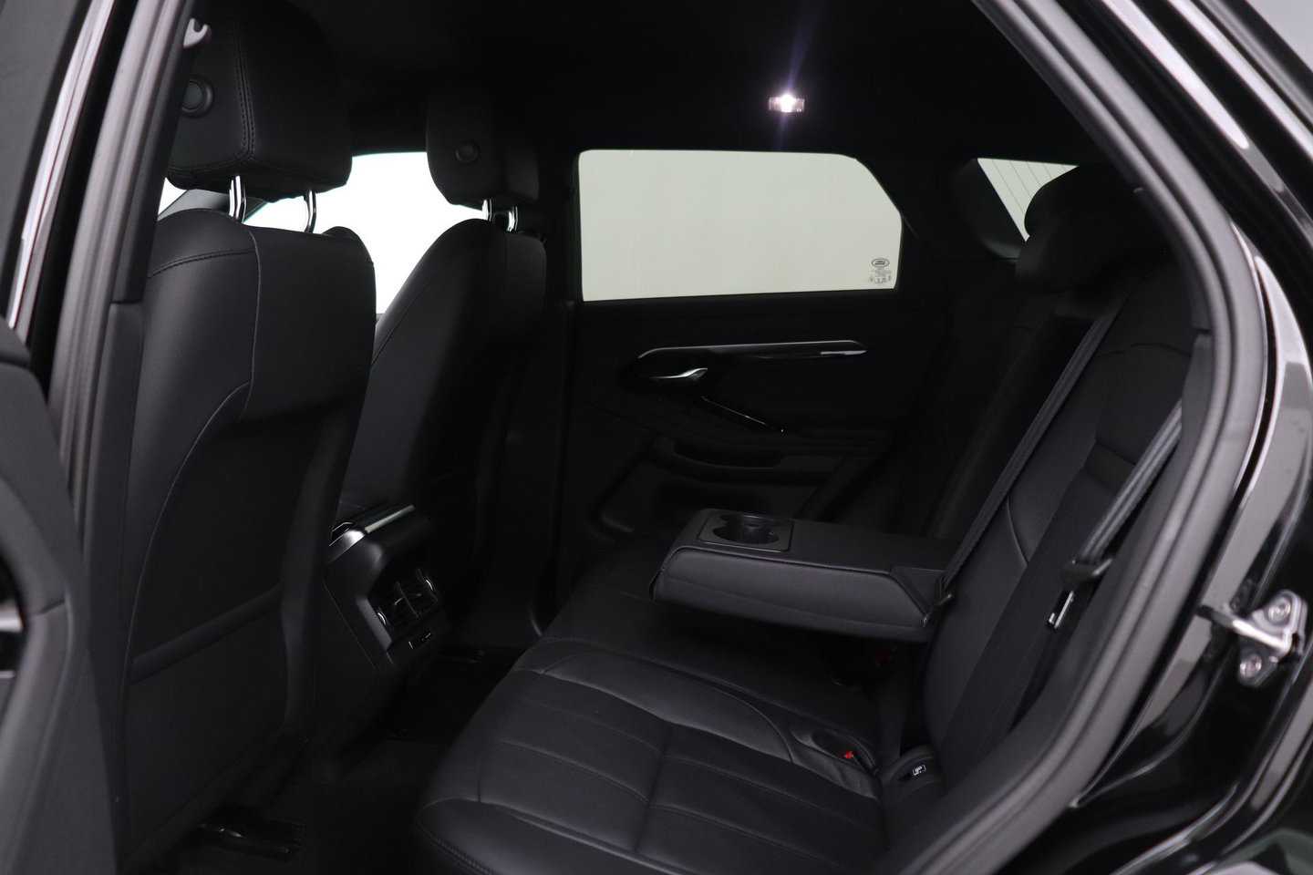 Land Rover Range Rover Evoque P300e AWD S | 360° Camera | Vol-Leder | Stoelverwarming | Getint Glas