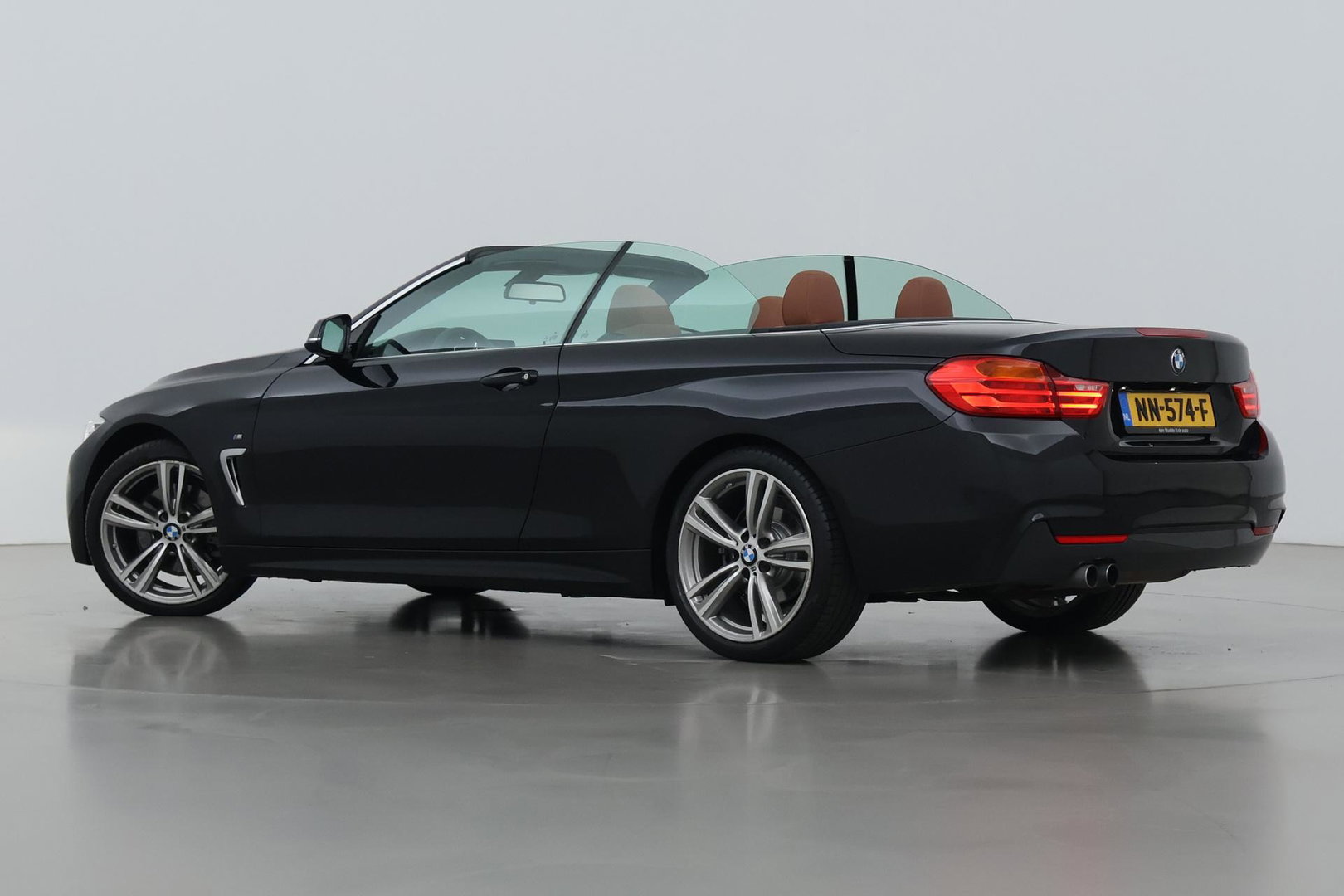 BMW 4 Serie Cabrio 430i Centennial High Executive | M Sport | Harman/Kardon | Nekverwarming | Sportstoelen | Memory | 19” M Velgen