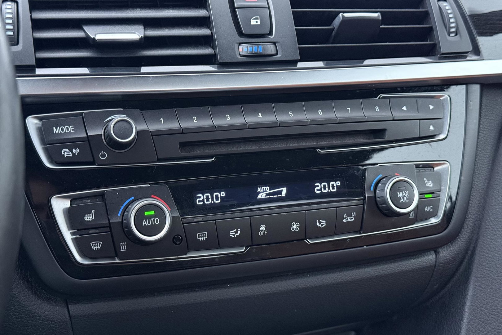 BMW 4 Serie Cabrio 430i Centennial High Executive | M Sport | Harman/Kardon | Nekverwarming | Sportstoelen | Memory | 19” M Velgen