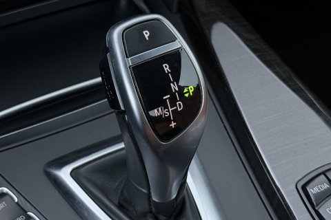 BMW 4 Serie Cabrio 430i Centennial High Executive | M Sport | Harman/Kardon | Nekverwarming | Sportstoelen | Memory | 19” M Velgen
