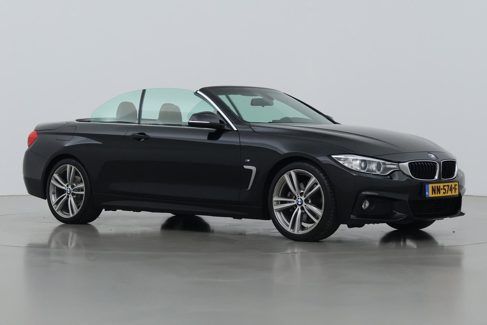 BMW 4 Serie Cabrio 430i Centennial High Executive | M Sport | Harman/Kardon | Nekverwarming | Sportstoelen | Memory | 19” M Velgen