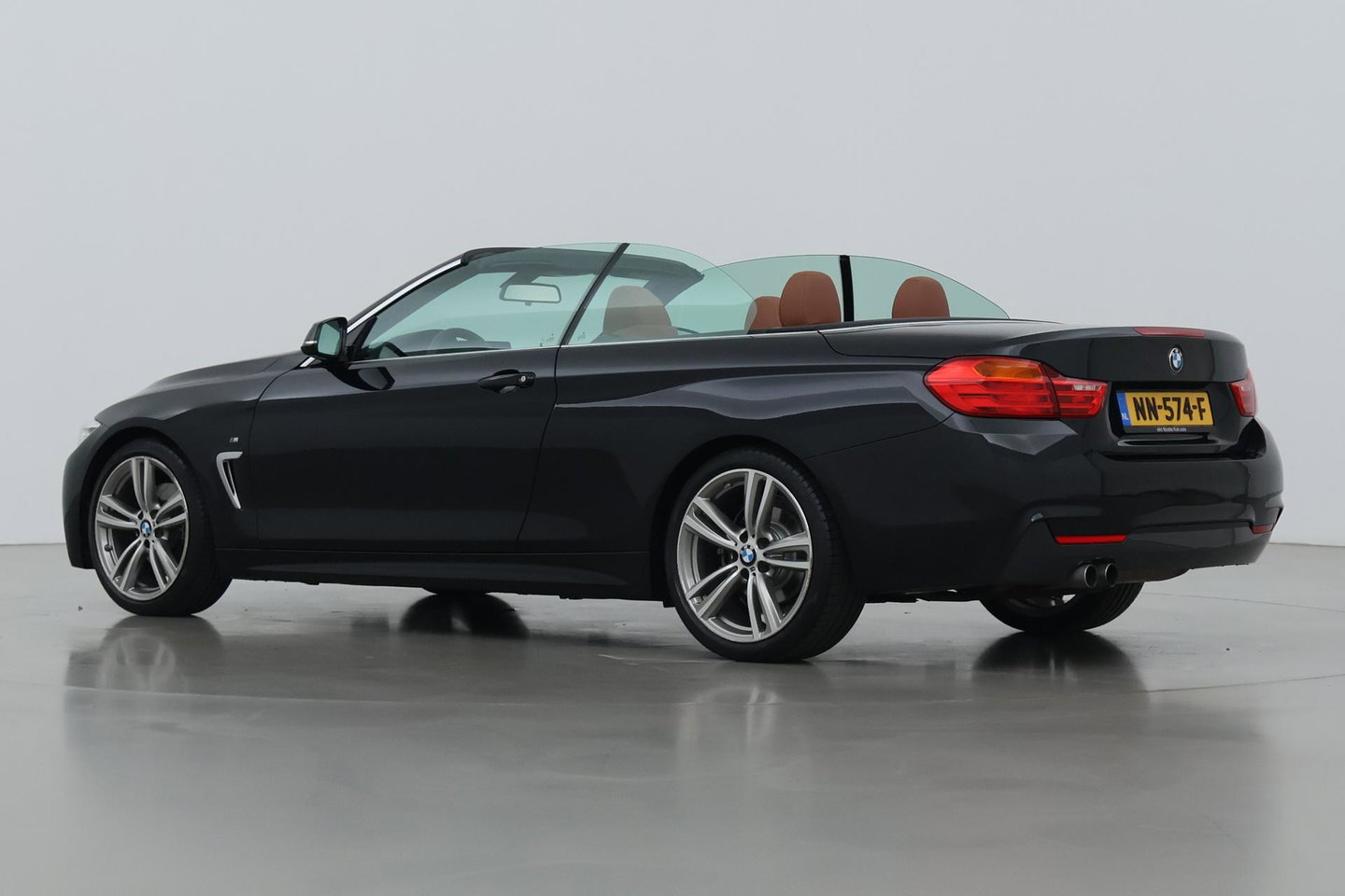 BMW 4 Serie Cabrio 430i Centennial High Executive | M Sport | Harman/Kardon | Nekverwarming | Sportstoelen | Memory | 19” M Velgen