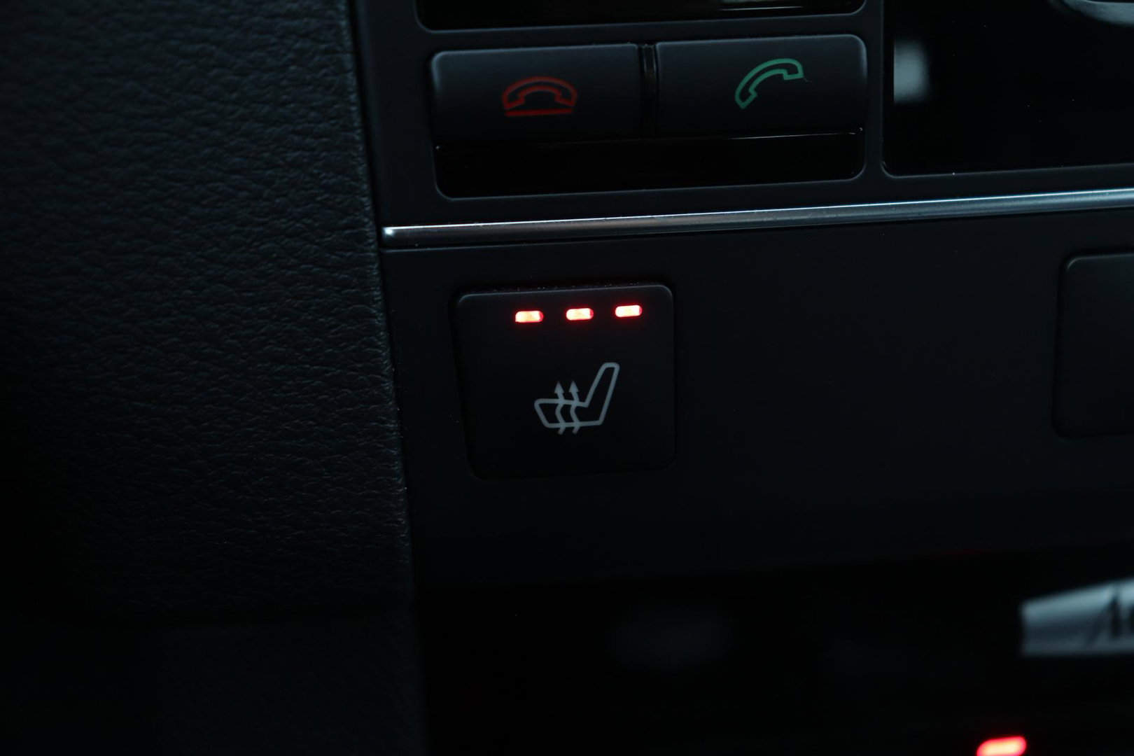 Mercedes-Benz E-Klasse Estate 250 CGI Business Class Avantgarde | Automaat | Bi-Xenon | Parkeersensoren | Leder | Stoelverwarming | Keyless