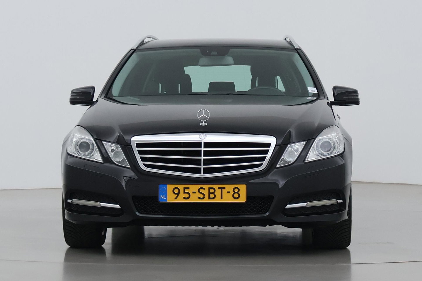 Mercedes-Benz E-Klasse Estate 250 CGI Business Class Avantgarde | Automaat | Bi-Xenon | Parkeersensoren | Leder | Stoelverwarming | Keyless