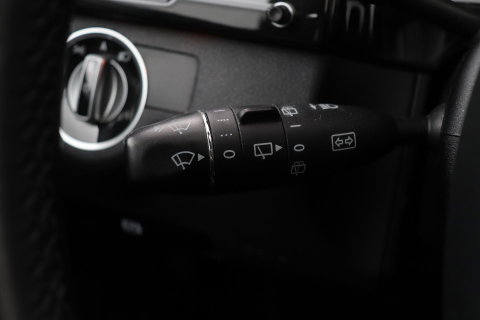 Mercedes-Benz E-Klasse Estate 250 CGI Business Class Avantgarde | Automaat | Bi-Xenon | Parkeersensoren | Leder | Stoelverwarming | Keyless