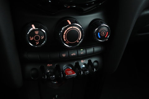MINI 5-Deurs 1.5 One Salt | Apple Carplay | Airconditioning | PDC Achter | 15 Inch