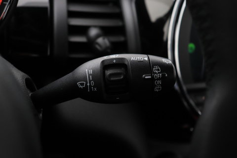 MINI 5-Deurs 1.5 One Salt | Apple Carplay | Airconditioning | PDC Achter | 15 Inch