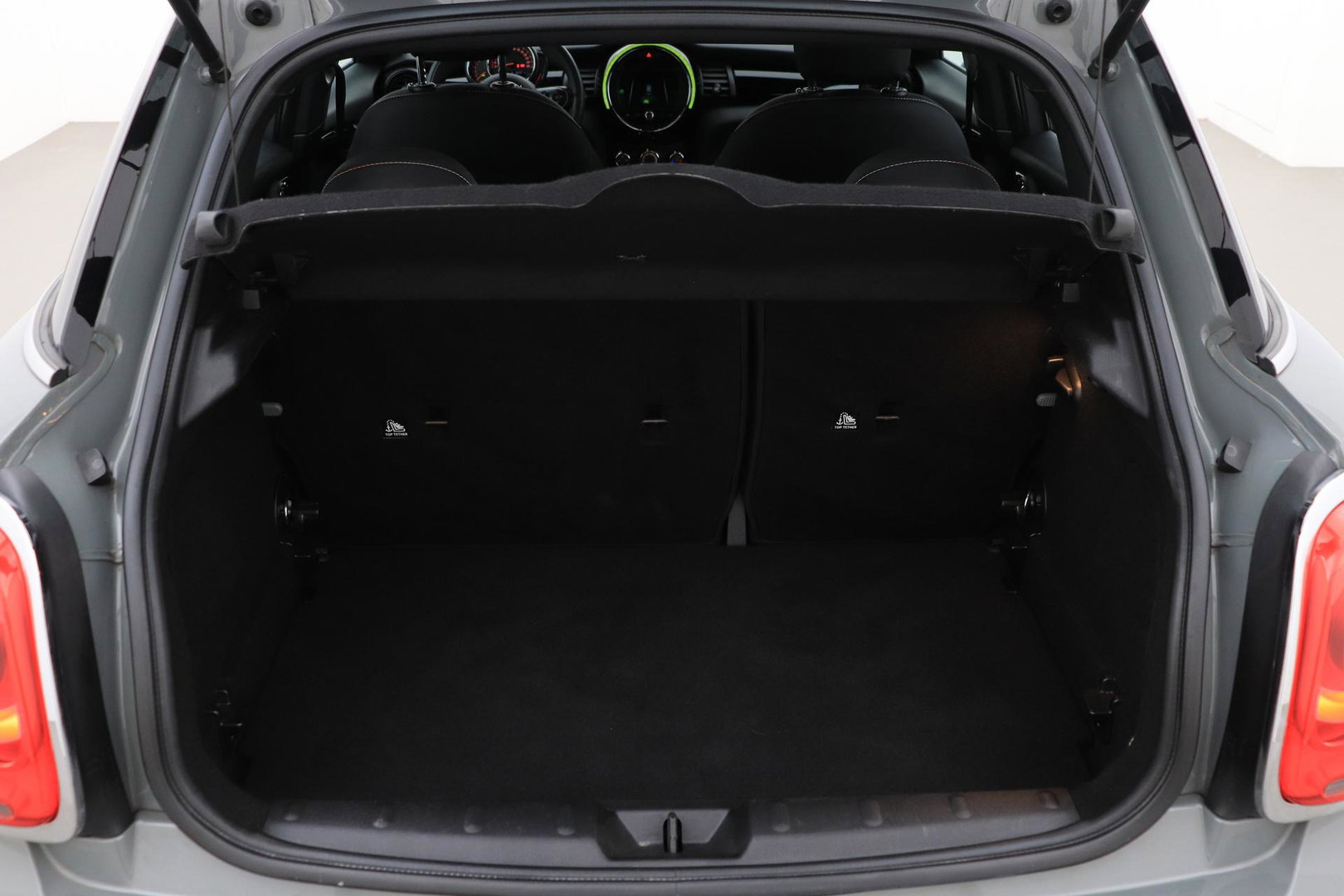 MINI 5-Deurs 1.5 One Salt | Apple Carplay | Airconditioning | PDC Achter | 15 Inch