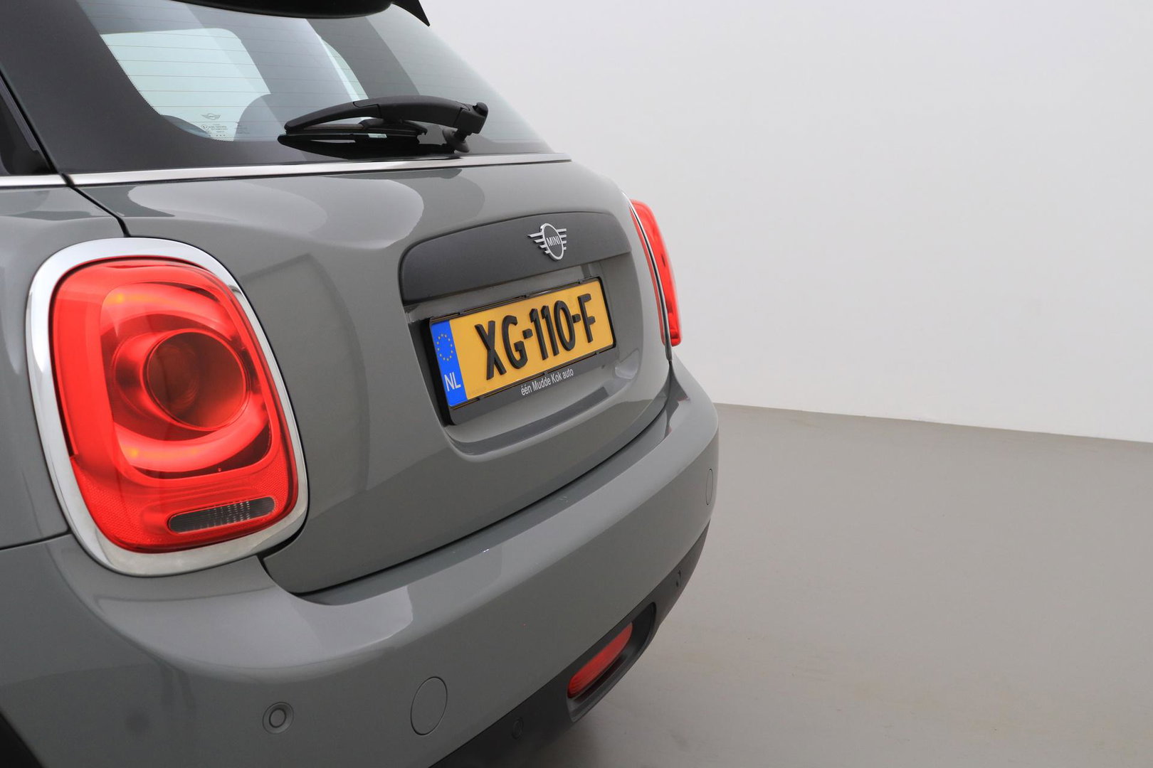 MINI 5-Deurs 1.5 One Salt | Apple Carplay | Airconditioning | PDC Achter | 15 Inch