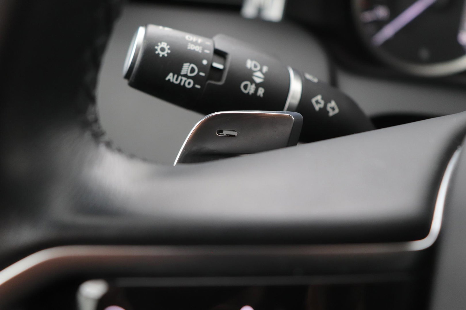 Land Rover Discovery Sport P300e R-Dynamic HSE | ACC | Head-Up | Meridian Surround | Stoel+Stuurverwarming