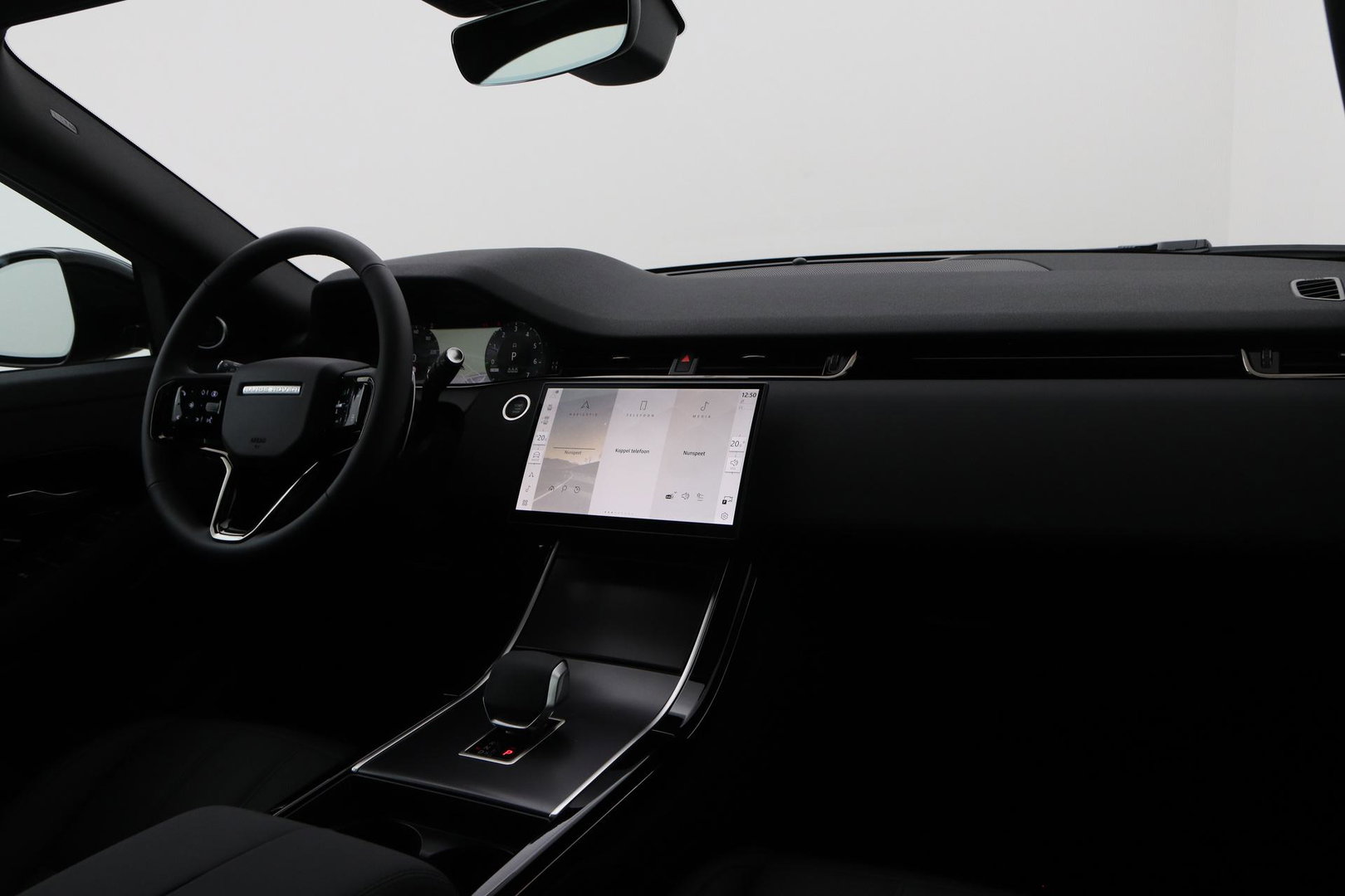 Land Rover Range Rover Evoque P270e PHEV Dynamic SE | Black Pack | Schuif/kanteldak | Trekhaak | ACC | 360° Camera