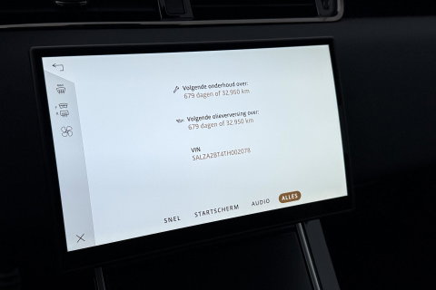 Land Rover Range Rover Evoque P270e PHEV Dynamic SE | Black Pack | Schuif/kanteldak | Trekhaak | ACC | 360° Camera