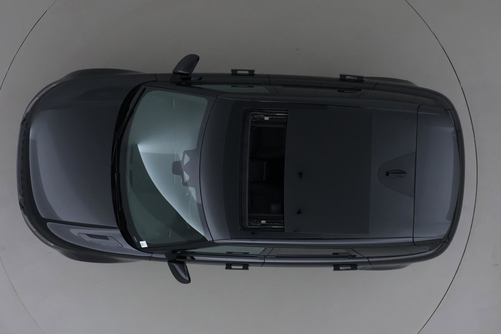 Land Rover Range Rover Evoque P270e PHEV Dynamic SE | Black Pack | Schuif/kanteldak | Trekhaak | ACC | 360° Camera