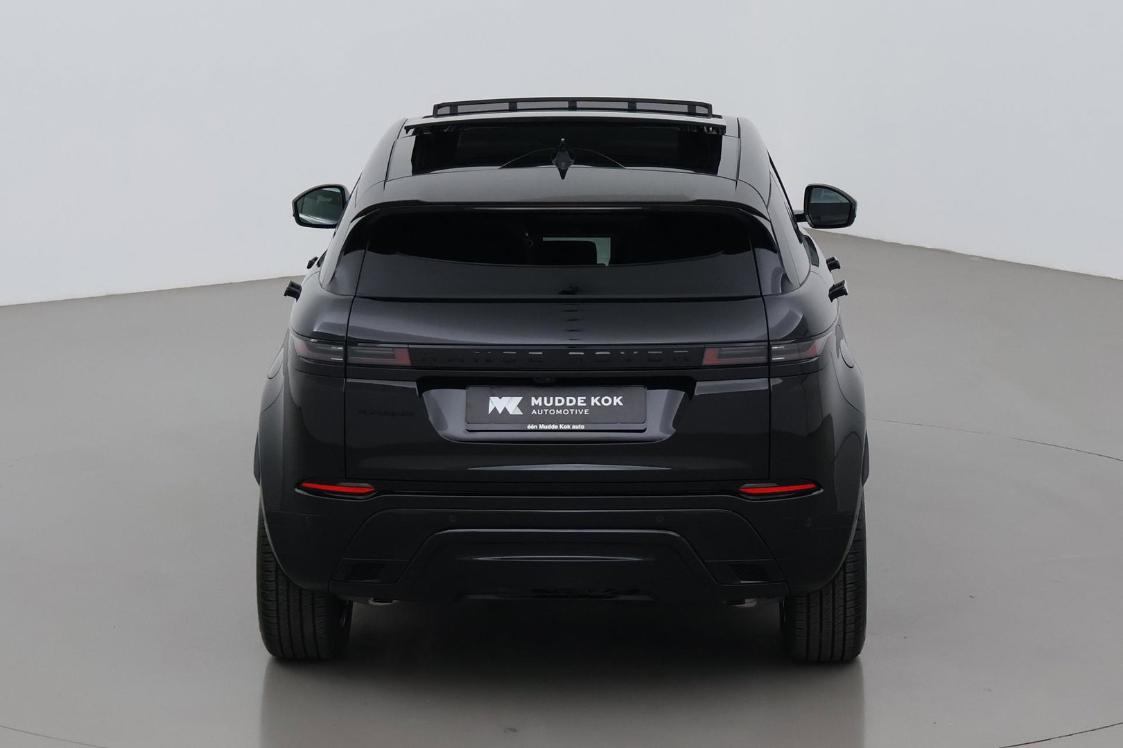 Land Rover Range Rover Evoque P270e PHEV Dynamic SE | Black Pack | Schuif/kanteldak | Trekhaak | ACC | 360° Camera