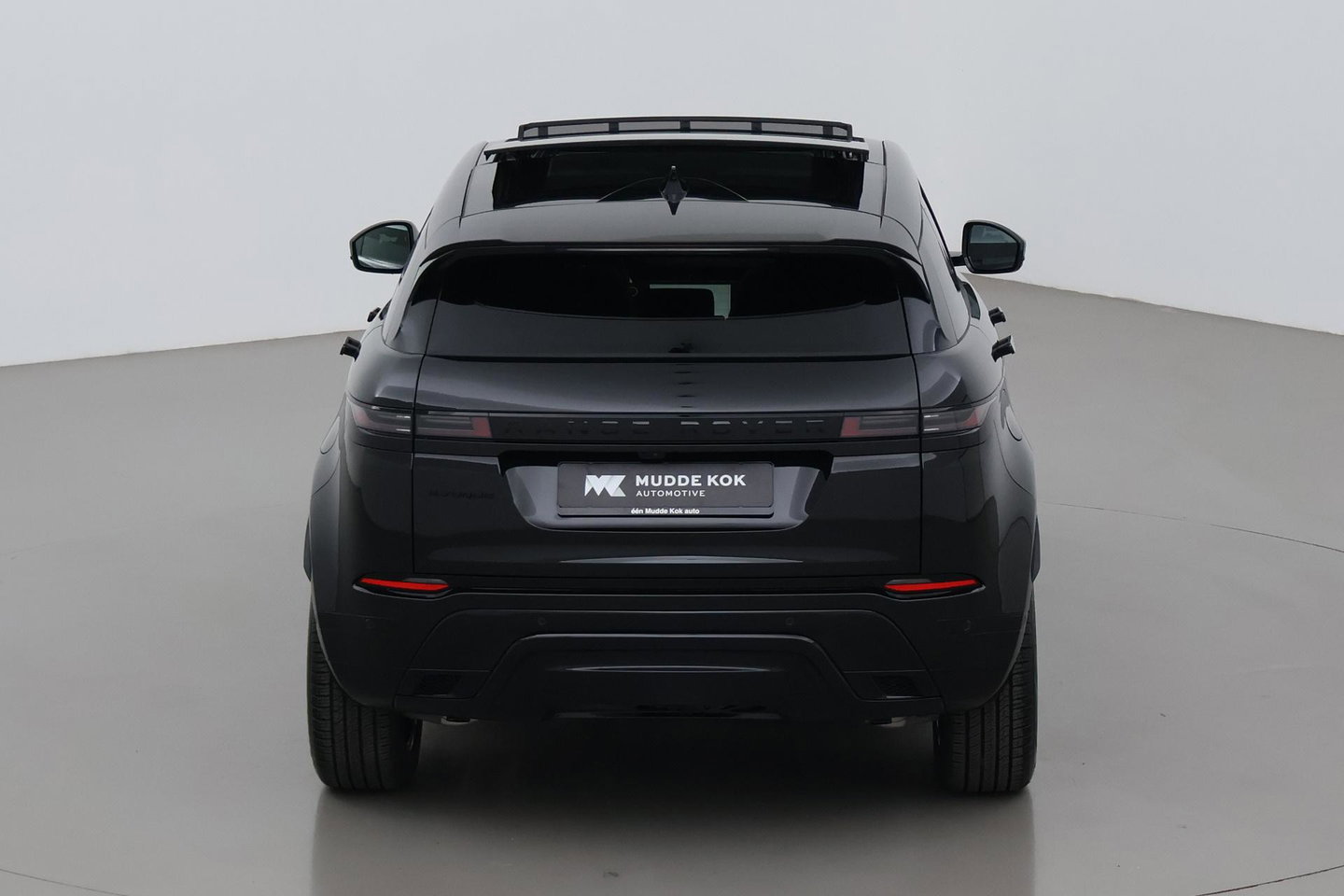 Land Rover Range Rover Evoque P270e PHEV Dynamic SE | Black Pack | Schuif/kanteldak | Trekhaak | ACC | 360° Camera