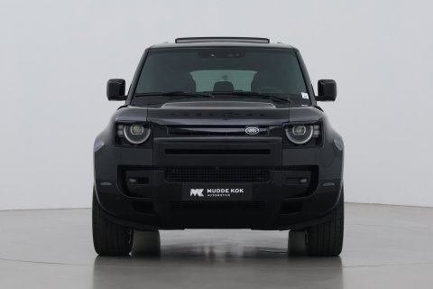 Land Rover Defender 2.0 P300e 110 X | FACELIFT | ClearSight | Meridian Surround | Trekhaak | Luchtvering | Koelbox | Panoramadak | 22 Inch