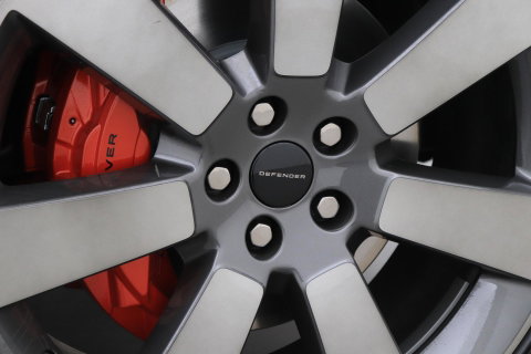 Land Rover Defender 2.0 P300e 110 X | FACELIFT | ClearSight | Meridian Surround | Trekhaak | Luchtvering | Koelbox | Panoramadak | 22 Inch