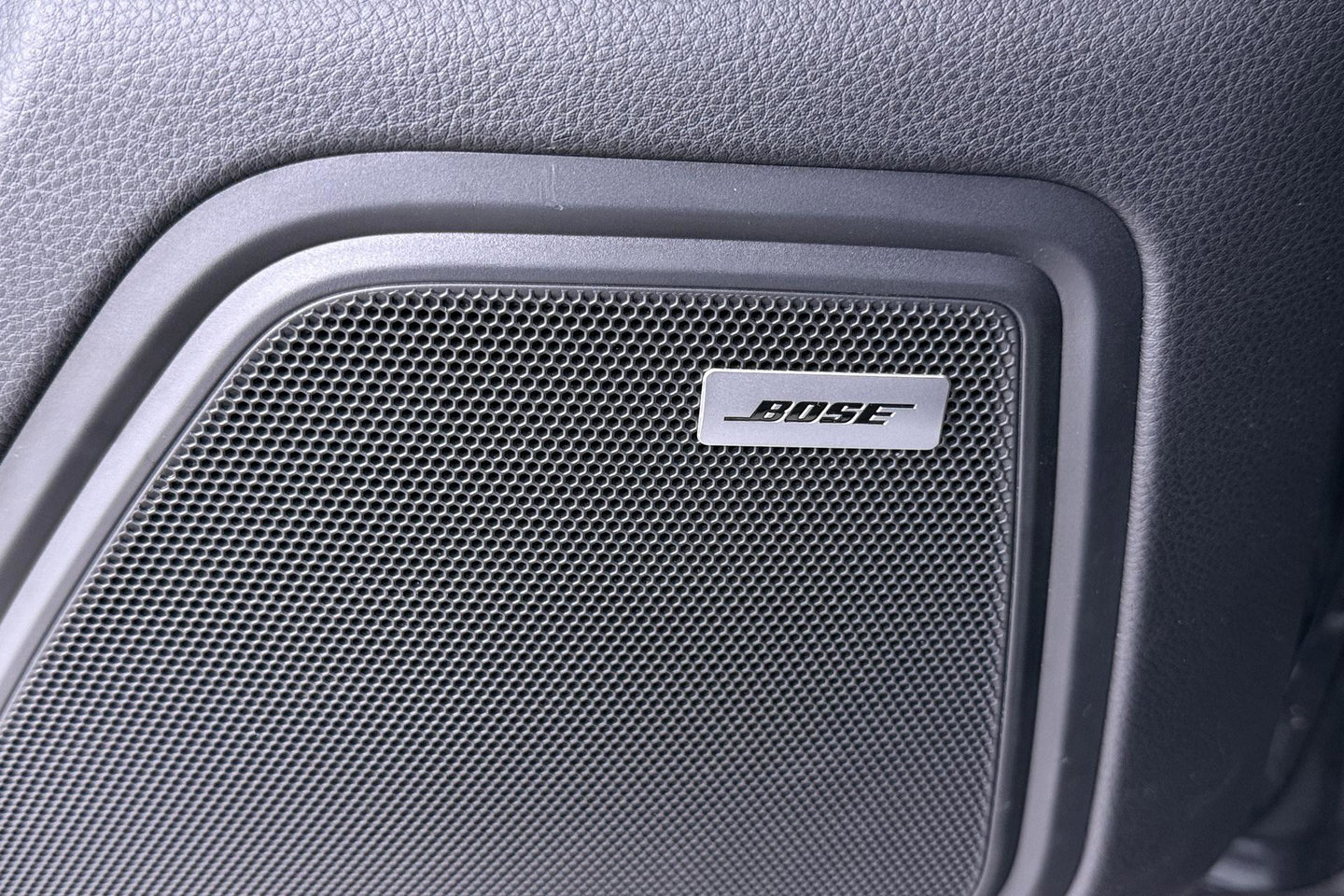 Porsche Macan 3.0 S | Panoramadak | 21 Inch | BOSE Audio | Camera | Vol-Leder | Trekhaak