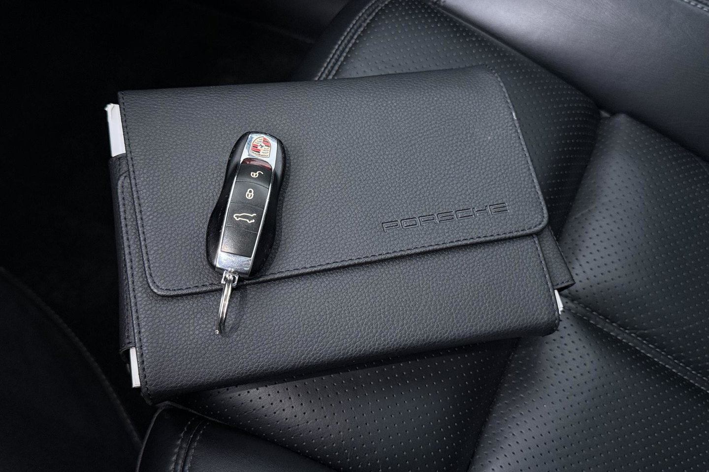 Porsche Macan 3.0 S | Panoramadak | 21 Inch | BOSE Audio | Camera | Vol-Leder | Trekhaak