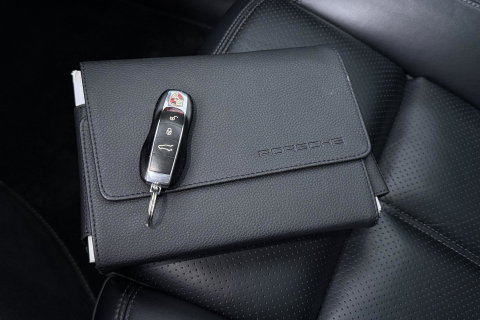 Porsche Macan 3.0 S | Panoramadak | 21 Inch | BOSE Audio | Camera | Vol-Leder | Trekhaak