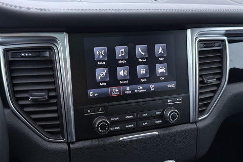 Porsche Macan 3.0 S | Panoramadak | 21 Inch | BOSE Audio | Camera | Vol-Leder | Trekhaak