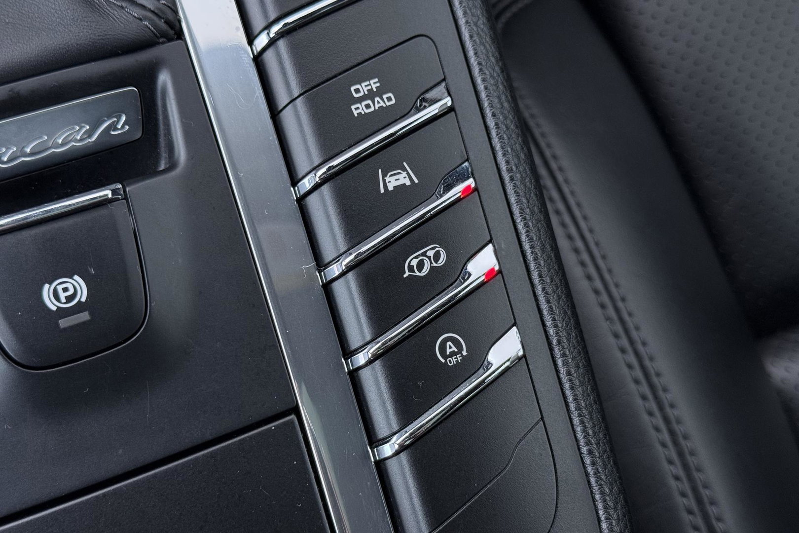 Porsche Macan 3.0 S | Panoramadak | 21 Inch | BOSE Audio | Camera | Vol-Leder | Trekhaak