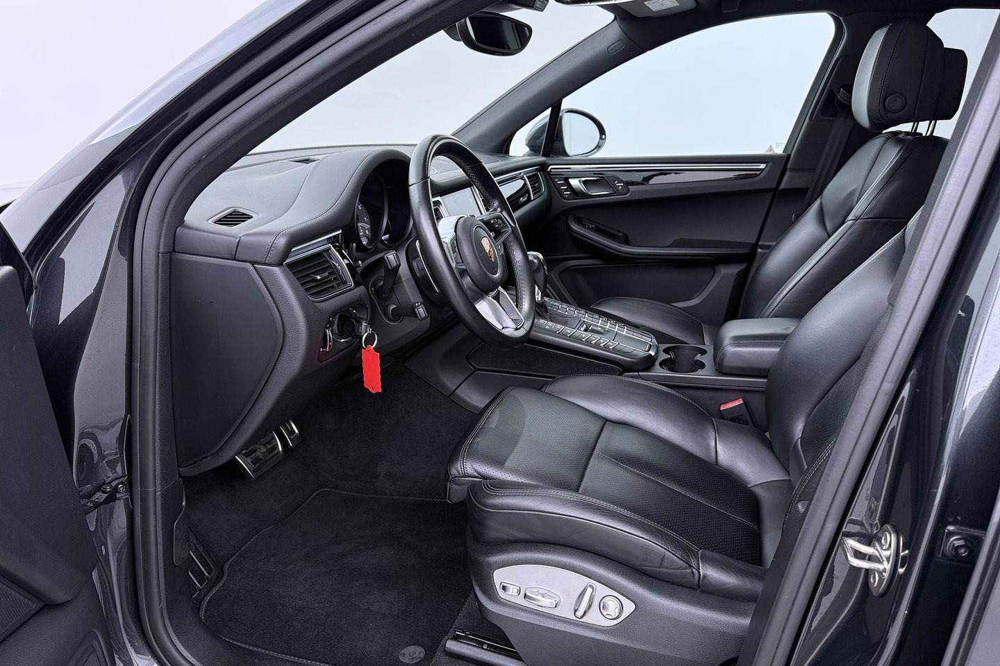 Porsche Macan 3.0 S | Panoramadak | 21 Inch | BOSE Audio | Camera | Vol-Leder | Trekhaak