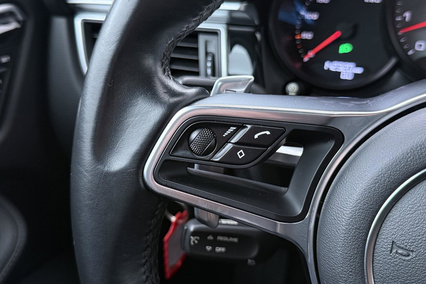 Porsche Macan 3.0 S | Panoramadak | 21 Inch | BOSE Audio | Camera | Vol-Leder | Trekhaak