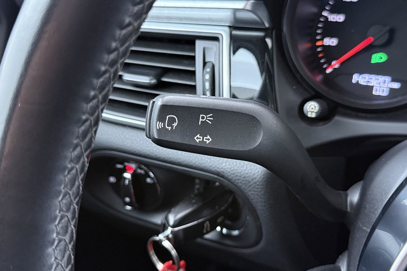 Porsche Macan 3.0 S | Panoramadak | 21 Inch | BOSE Audio | Camera | Vol-Leder | Trekhaak