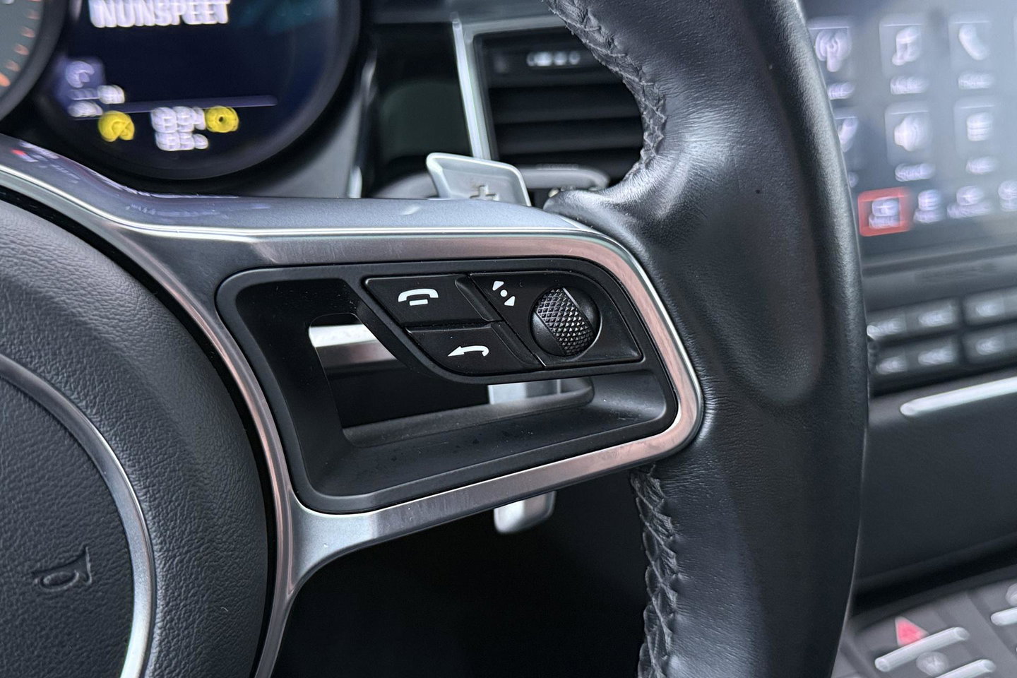 Porsche Macan 3.0 S | Panoramadak | 21 Inch | BOSE Audio | Camera | Vol-Leder | Trekhaak