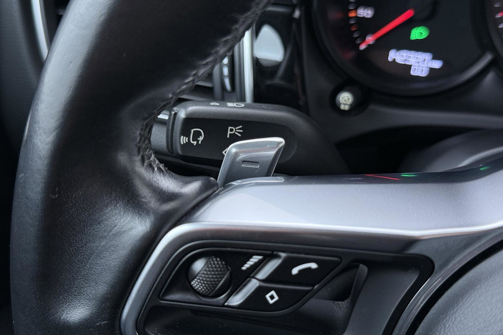 Porsche Macan 3.0 S | Panoramadak | 21 Inch | BOSE Audio | Camera | Vol-Leder | Trekhaak