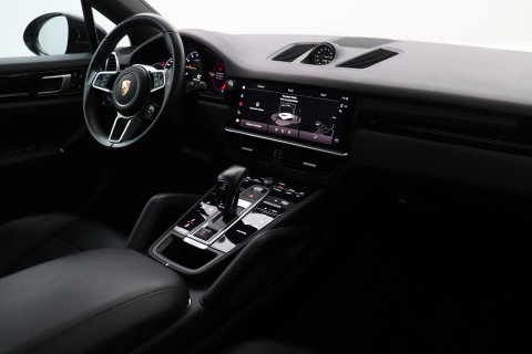 Porsche Cayenne Coupé 3.0 E-Hybrid | Panoramadak | 360° Camera | 21 Inch | Vol-Leder