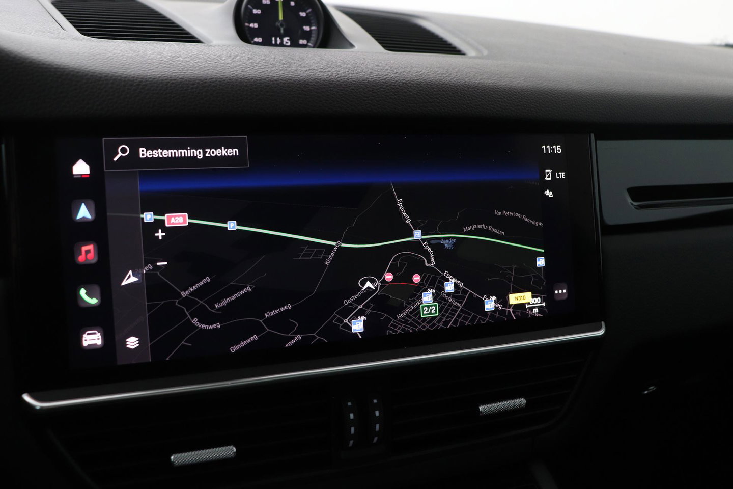 Porsche Cayenne Coupé 3.0 E-Hybrid | Panoramadak | 360° Camera | 21 Inch | Vol-Leder
