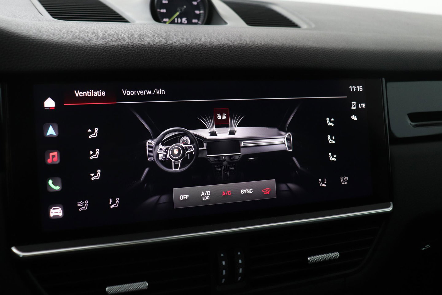 Porsche Cayenne Coupé 3.0 E-Hybrid | Panoramadak | 360° Camera | 21 Inch | Vol-Leder