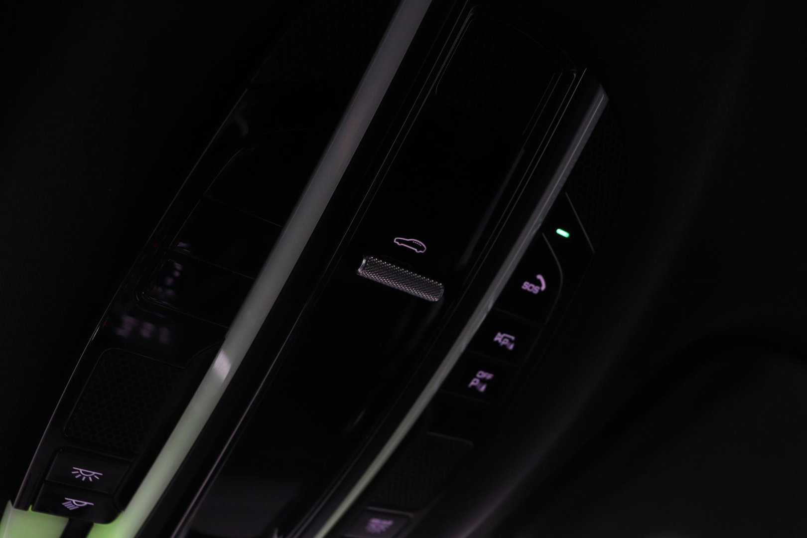 Porsche Cayenne Coupé 3.0 E-Hybrid | Panoramadak | 360° Camera | 21 Inch | Vol-Leder