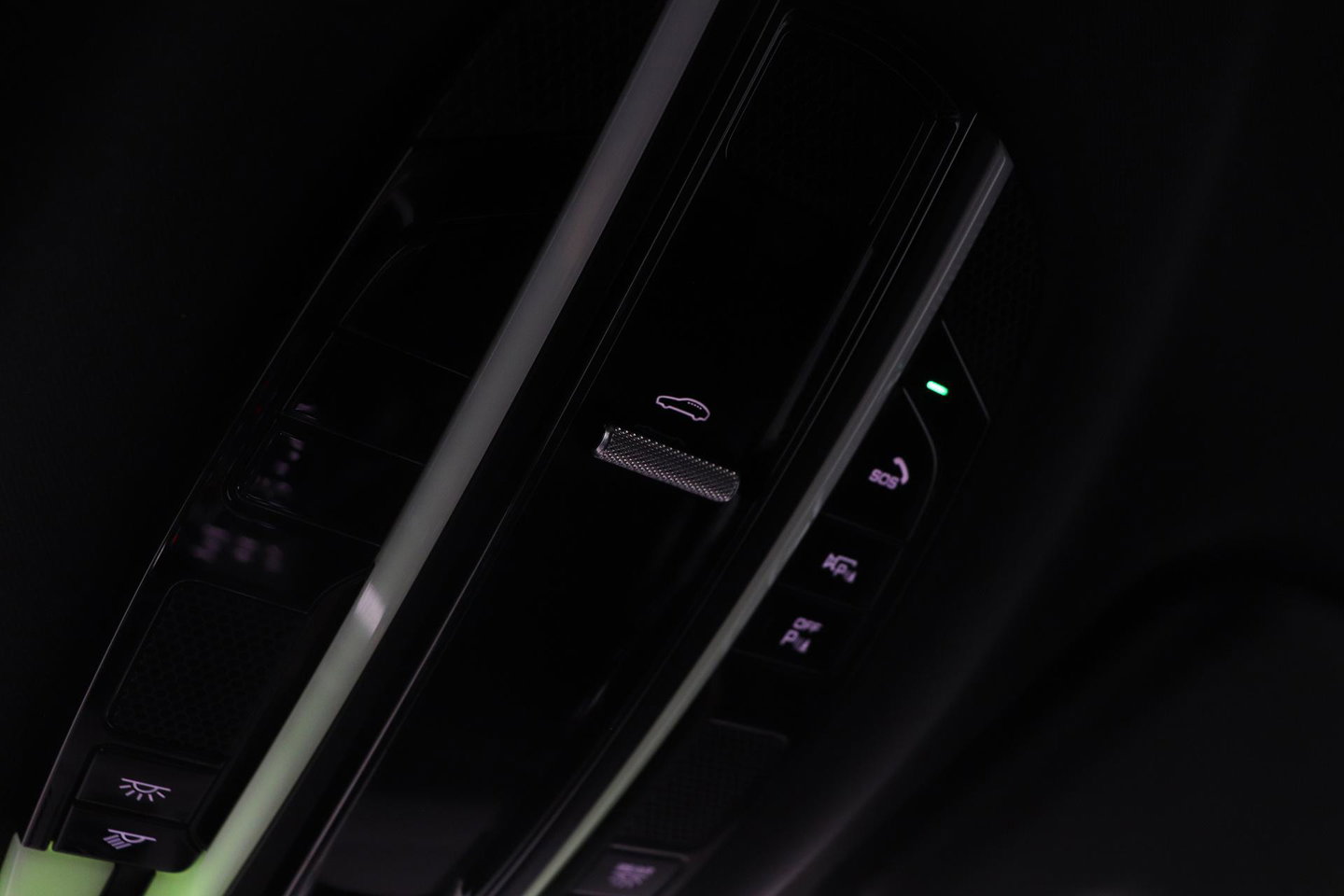 Porsche Cayenne Coupé 3.0 E-Hybrid | Panoramadak | 360° Camera | 21 Inch | Vol-Leder
