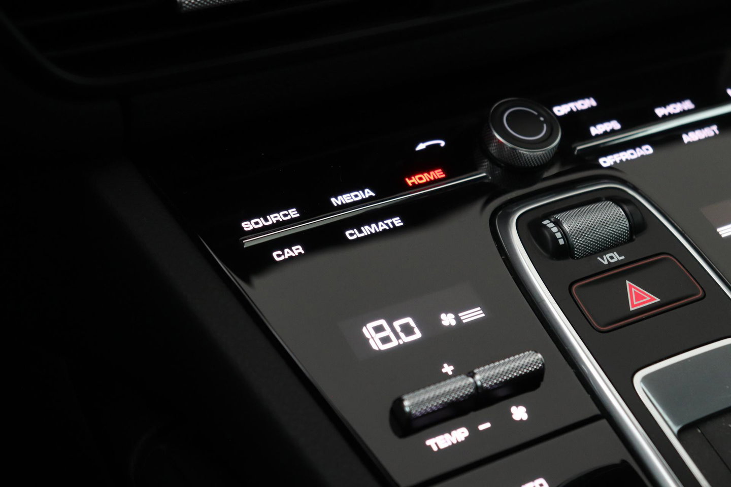 Porsche Cayenne Coupé 3.0 E-Hybrid | Panoramadak | 360° Camera | 21 Inch | Vol-Leder