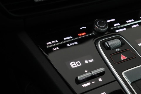 Porsche Cayenne Coupé 3.0 E-Hybrid | Panoramadak | 360° Camera | 21 Inch | Vol-Leder