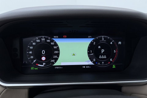 Land Rover Range Rover Sport 3.0 SDV6 HSE Dynamic | Black Pack | Luchtvering | Trekhaak | Meridian | Panoramadak | Koelbox | Memory